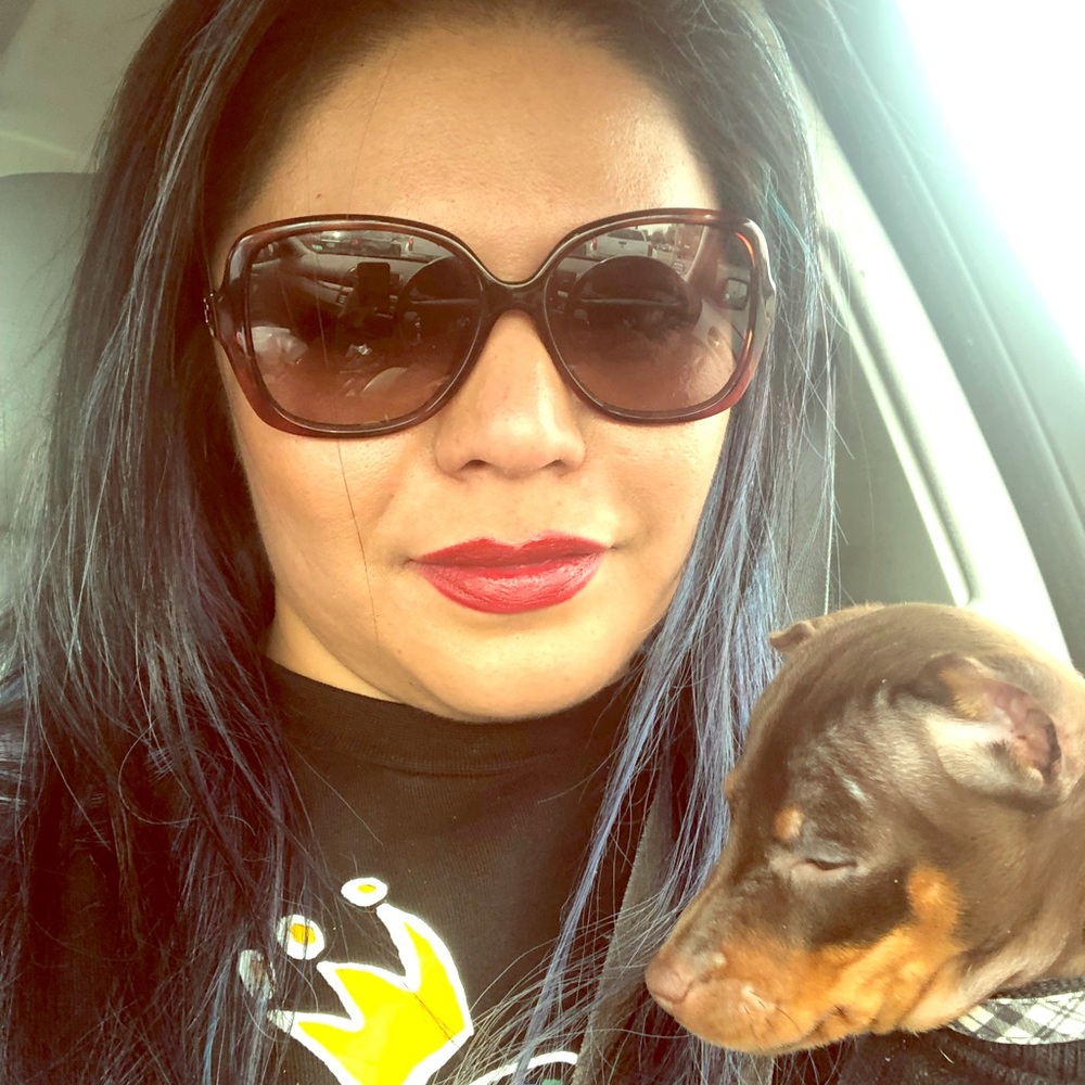 Meet your Posher, Monica